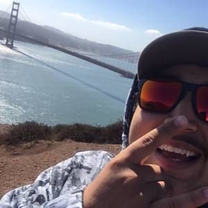 Meet your Posher, Elias